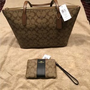COACH New with tags tote and wallet